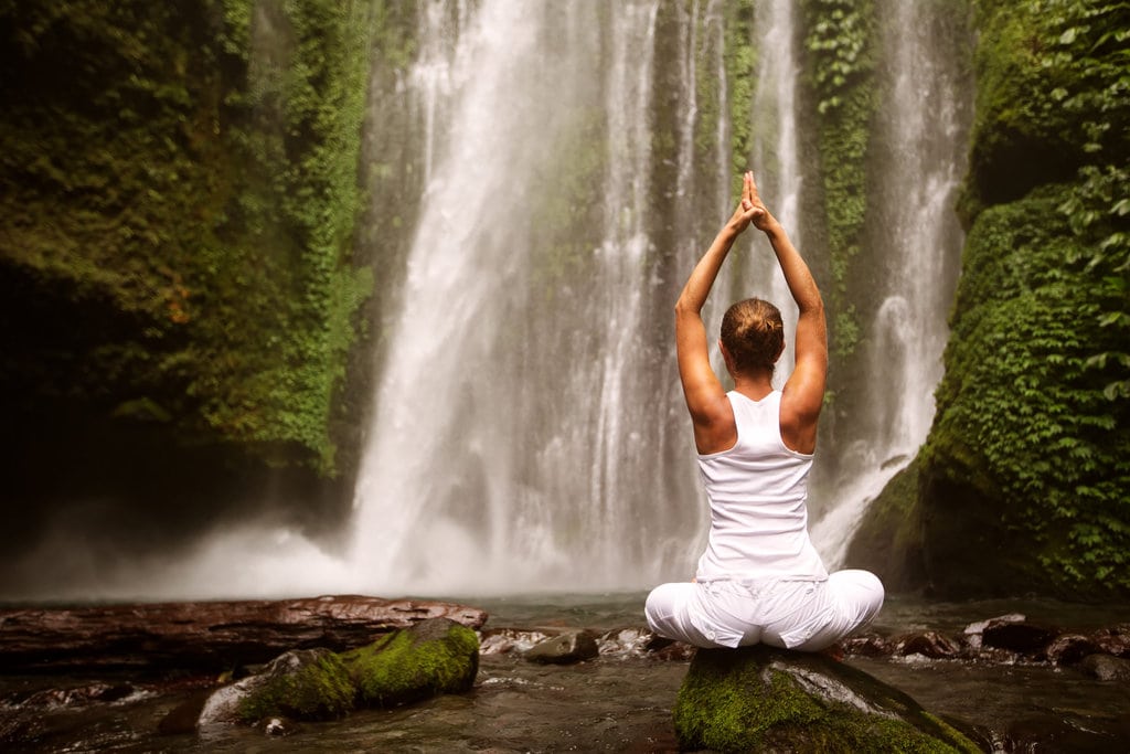 Undeniable Reasons People Should Start Meditating in Nature