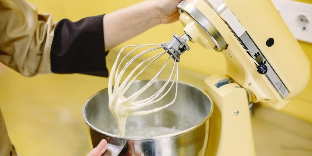 Here’s When to Use These 3 Common Stand Mixer Attachments